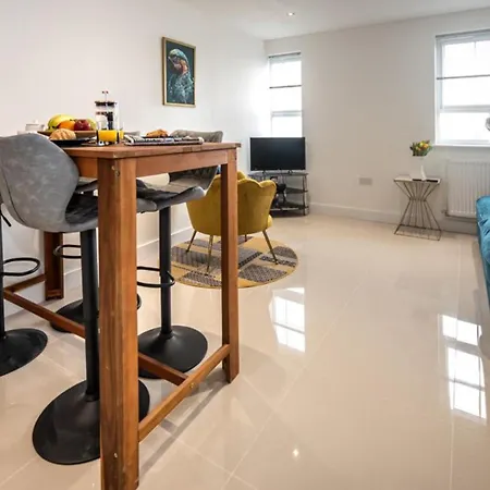 Relaxing Atlantic Mansions By Smart Apartments Short Lets & Serviced Accommodation Apartment Southampton With Free Wifi Exterior photo
